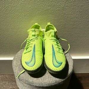 Kids Nike Phantom GT Football Cleats